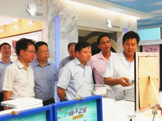 佛山市市長(zhǎng)朱偉考察美涂士，并為美涂士黨支部成立揭牌