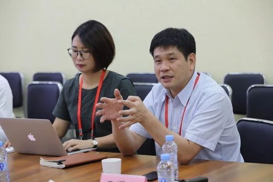 攜手打造中國智能制造示范企業，王力與富士康簽約戰略合作協議