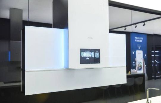 品牌產品|方太推出創新EA06中島式油煙機,重塑高端廚房生態 品牌產品|方太推出創新EA06中島式油煙機,重塑高端廚房生態