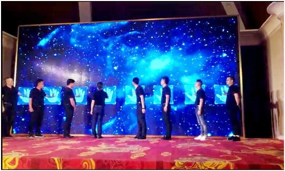 五光十色:同樣是選擇 我們賦予您更高的起點 五光十色:同樣是選擇 我們賦予您更高的起點