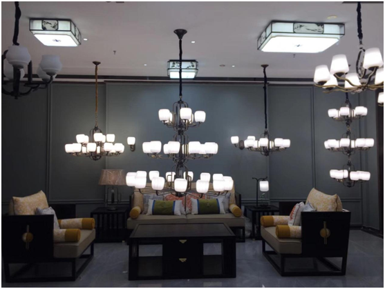 五光十色照明，為驚艷行業而來