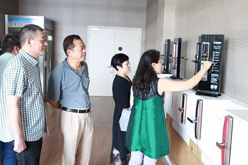 品牌日記|中國五金聯盟常務一行蒞臨甌寶調研