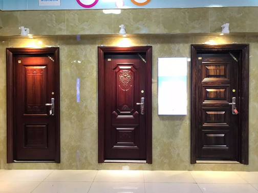 上好家門業:如金品質,致力于打造誠信企業 ! 上好家門業:如金品質,致力于打造誠信企業 !