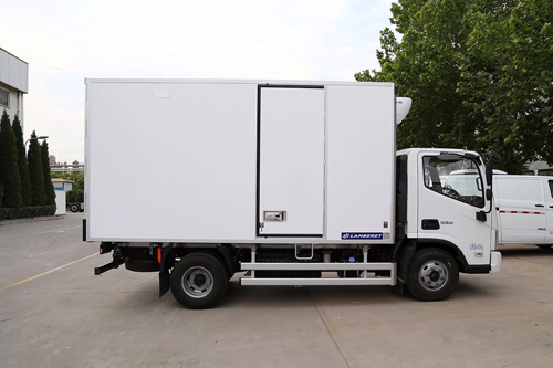 品牌大事|新飛冷藏車登陸上海,助陣冷鏈物流降本增效 品牌大事|新飛冷藏車登陸上海,助陣冷鏈物流降本增效