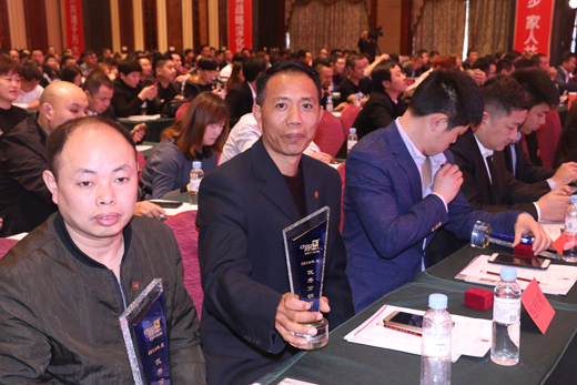 戰(zhàn)略落地 品牌推廣 超人廚衛(wèi)轉(zhuǎn)型升級(jí)進(jìn)行時(shí) 戰(zhàn)略落地 品牌推廣 超人廚衛(wèi)轉(zhuǎn)型升級(jí)進(jìn)行時(shí)