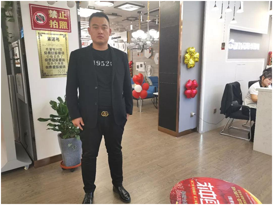 冠華照明經銷商專訪：“始于顏值，陷于品質，忠于品牌”