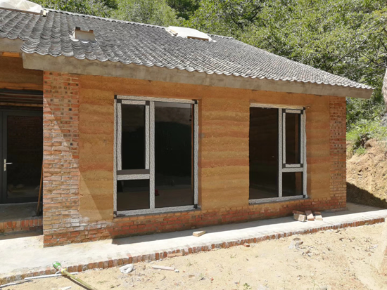 農村自建房封窗戶安裝斷橋鋁門窗,便宜又安全 農村自建房封窗戶安裝斷橋鋁門窗,便宜又安全