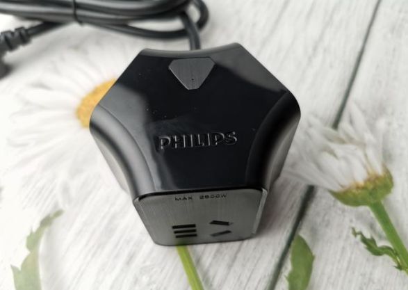 有了飛利浦摩天輪系列插座，充電器什么的都是浮云！