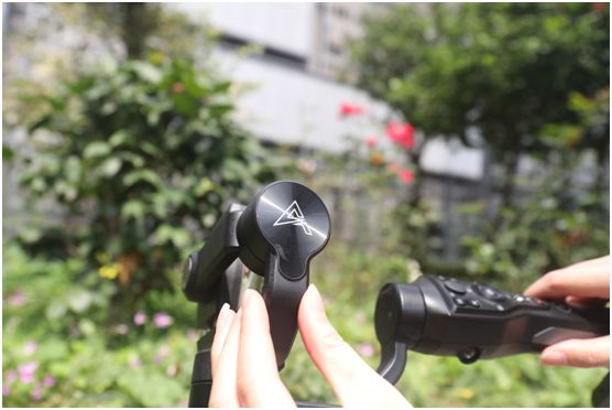 自媒體短視頻拍攝神器——奧川SMART S1手機穩定器全面評測