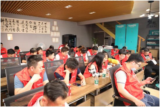 哥曼尼智能照明“2020米家新品發(fā)布會”火爆網(wǎng)絡(luò)