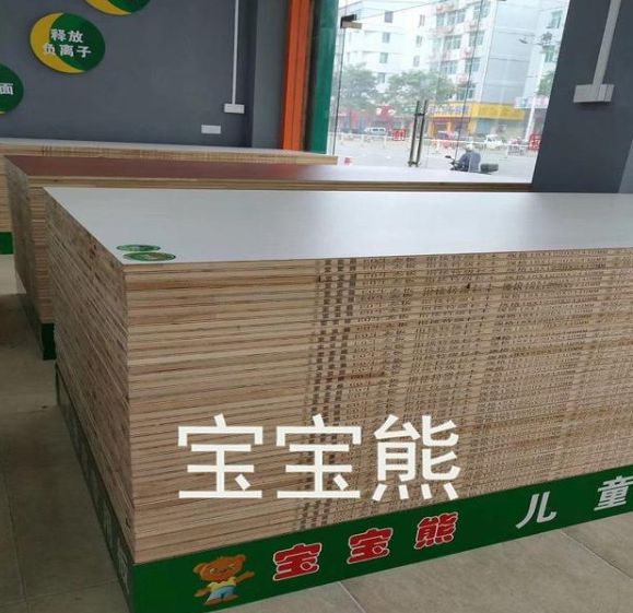 十大品牌寶寶熊板材和中華板材網合作,鑄造中國板材實力品牌 十大品牌寶寶熊板材和中華板材網合作,鑄造中國板材實力品牌