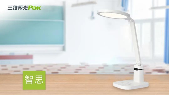 小朋友的“視情” 三雄極光也放在心上 小朋友的“視情” 三雄極光也放在心上