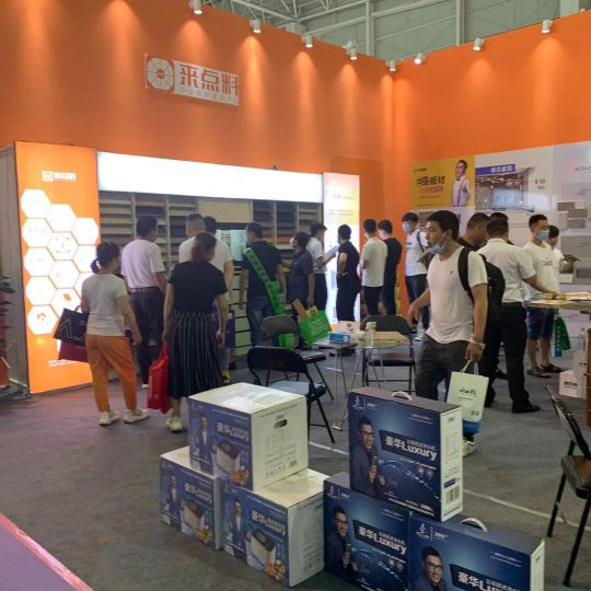 百強家具板系列| 每一面 不止有面 百強家具板系列| 每一面 不止有面