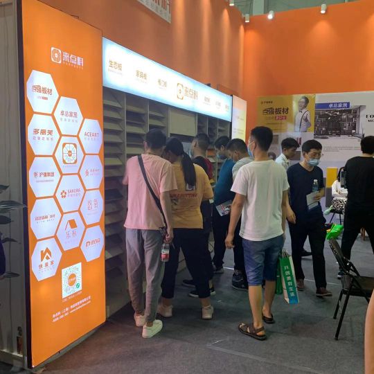 百強家具板系列| 每一面 不止有面 百強家具板系列| 每一面 不止有面