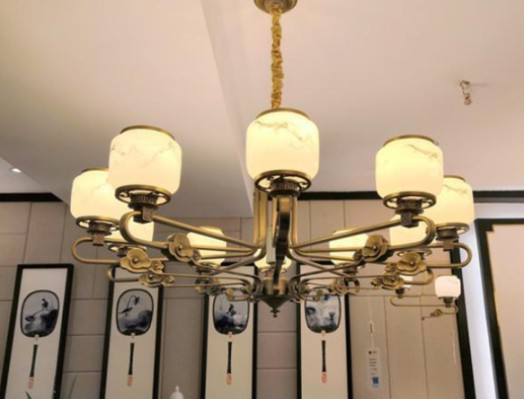 走訪華中最大燈飾市場漢來廣場，探尋新中式燈飾身影