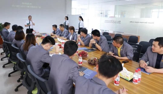 歐哲門窗總部迎來江門湛江設計力量協會設計師朋友到訪 歐哲門窗總部迎來江門湛江設計力量協會設計師朋友到訪