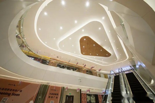 雷士商業(yè)照明|揭秘室內(nèi)商業(yè)購物中心光環(huán)境的營造 雷士商業(yè)照明|揭秘室內(nèi)商業(yè)購物中心光環(huán)境的營造