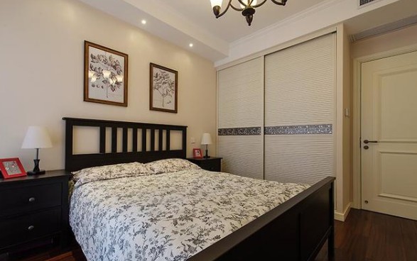 朋友都說新房的客廳雙層吊頂好看，曬一下！