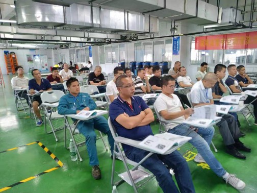 亞欣專注空調設備的管理與節能,為人類營造綠色環保家園 亞欣專注空調設備的管理與節能,為人類營造綠色環保家園