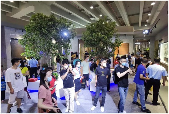 藝和集團 展會快訊第1天:未來已來 “智”能有你 藝和集團 展會快訊第1天:未來已來 “智”能有你