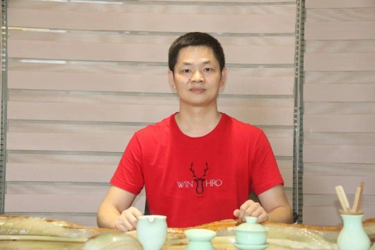 極美燈飾照明:將會(huì)引導(dǎo)經(jīng)銷商,向更高維度提升 極美燈飾照明:將會(huì)引導(dǎo)經(jīng)銷商,向更高維度提升