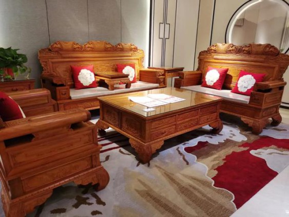 為你而來,御興紅木強勢入駐濟南富雅紅木樓五樓中廳 為你而來,御興紅木強勢入駐濟南富雅紅木樓五樓中廳