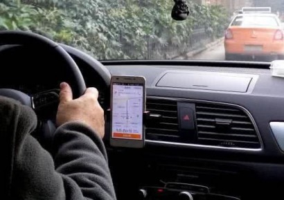 回鄉(xiāng)代理做堿克瓷磚背膠，滴滴司機(jī)不再奔波