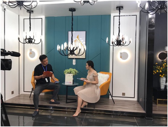 千佳元燈飾新品云直播火熱繼續 遼吉專場贏創新篇 千佳元燈飾新品云直播火熱繼續 遼吉專場贏創新篇