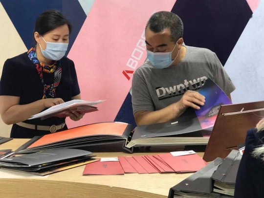 阿貝羅尼現(xiàn)代大師藝術涂料展廳