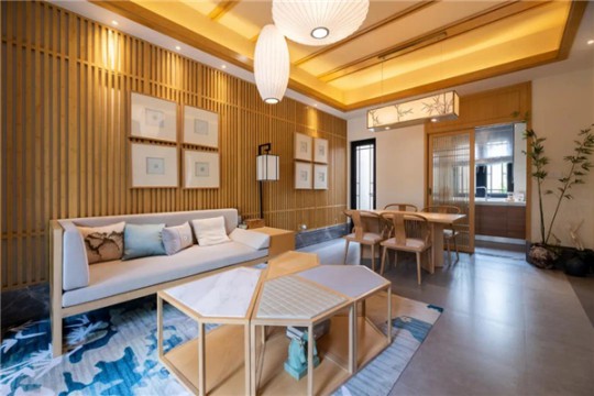 博森特彩窗致力于打造“顏值+實力”產(chǎn)品,符合人們現(xiàn)代審美需求 博森特彩窗致力于打造“顏值+實力”產(chǎn)品,符合人們現(xiàn)代審美需求