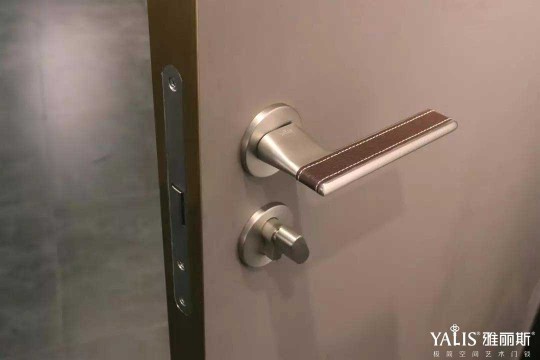 雅麗斯五金展廳升級 | 極簡之翼,正在展翅翱翔! 雅麗斯五金展廳升級 | 極簡之翼,正在展翅翱翔!