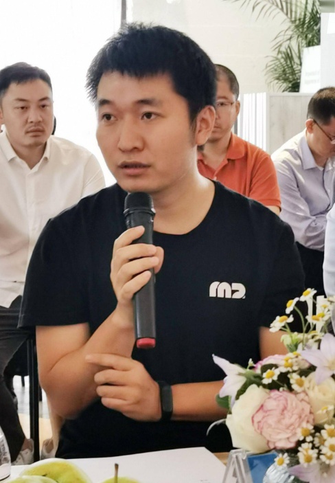 掌上明珠王占強:補齊產品品類,設計滿足消費者的整體需求 掌上明珠王占強:補齊產品品類,設計滿足消費者的整體需求