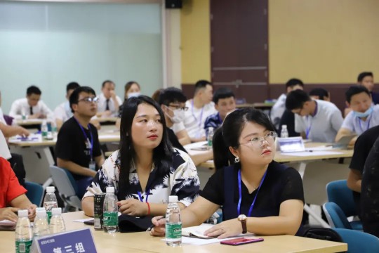 億合門窗從“新”出發,成功舉辦新一屆新商訓練營 億合門窗從“新”出發,成功舉辦新一屆新商訓練營