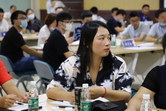 億合門窗從“新”出發,成功舉辦新一屆新商訓練營 億合門窗從“新”出發,成功舉辦新一屆新商訓練營