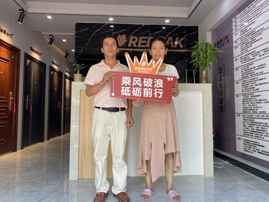 紅橡樹門窗回訪團隊繼續(xù)踏上征程，走訪撫州黎川和南昌進賢專賣店