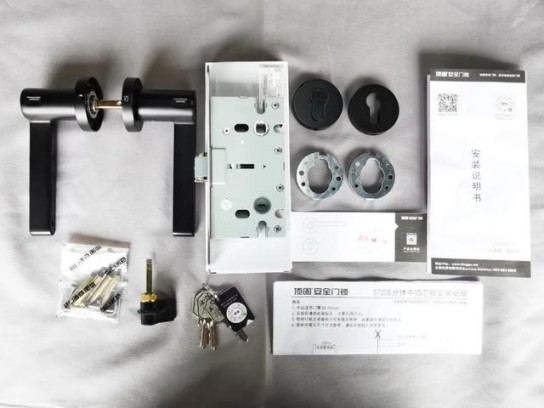 安全便捷與品質并存，頂固安全門鎖室內門鎖ND100測評