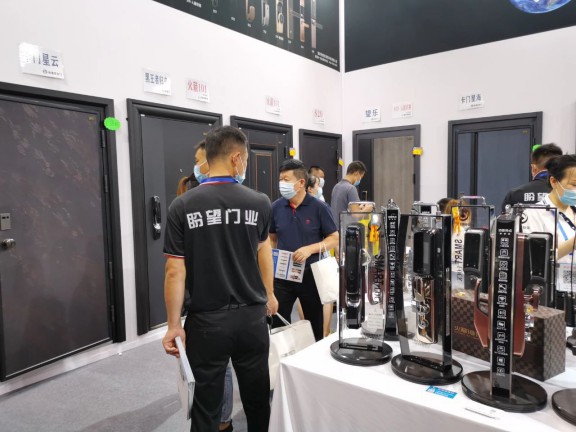 除了廉價的智能鎖,今年門博會還有哪些值得關注的亮點 除了廉價的智能鎖,今年門博會還有哪些值得關注的亮點