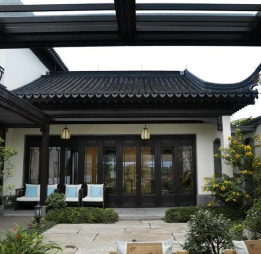 保證生活品質(zhì)，如何選擇自己滿意的復古鋁合金門窗