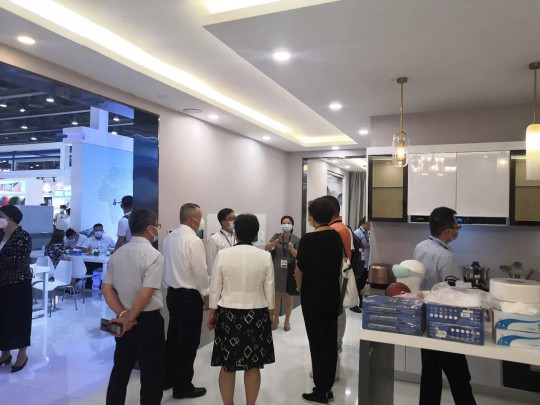 君和睿通攜智能家居產(chǎn)品亮相第26屆鋁門窗幕墻新產(chǎn)品博覽會(huì) 君和睿通攜智能家居產(chǎn)品亮相第26屆鋁門窗幕墻新產(chǎn)品博覽會(huì)