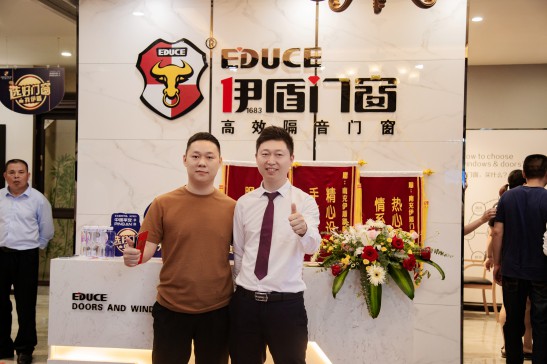 《聚焦伊盾榜樣》第二期——伊盾門窗南充杜總:選擇重于努力