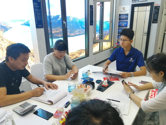 《聚焦伊盾榜樣》第六期：伊盾浙江仙居余總揭秘開業滿堂紅的秘訣!