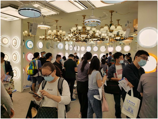 萊特美燈飾華麗亮相古鎮燈博會 人氣臻品與您金秋有約