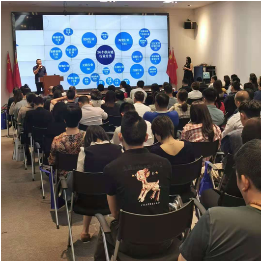 品愛(ài)全屋定制亮相佛山建材行業(yè)戰(zhàn)略合作交流大會(huì)