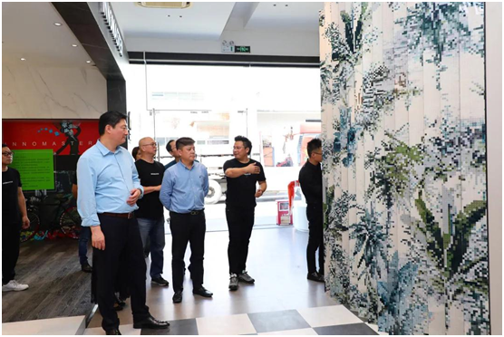 圣象集團董事長率高管蒞臨創(chuàng)意玩家 參觀交流共促發(fā)展!