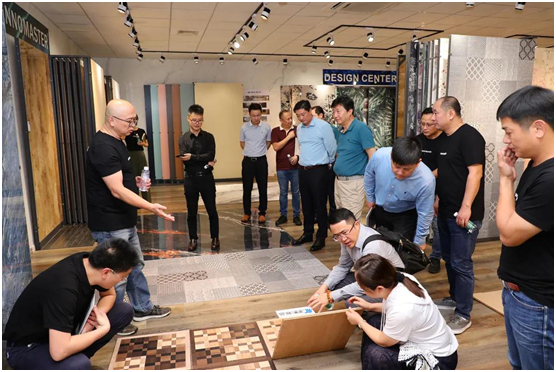 圣象集團董事長率高管蒞臨創(chuàng)意玩家 參觀交流共促發(fā)展!